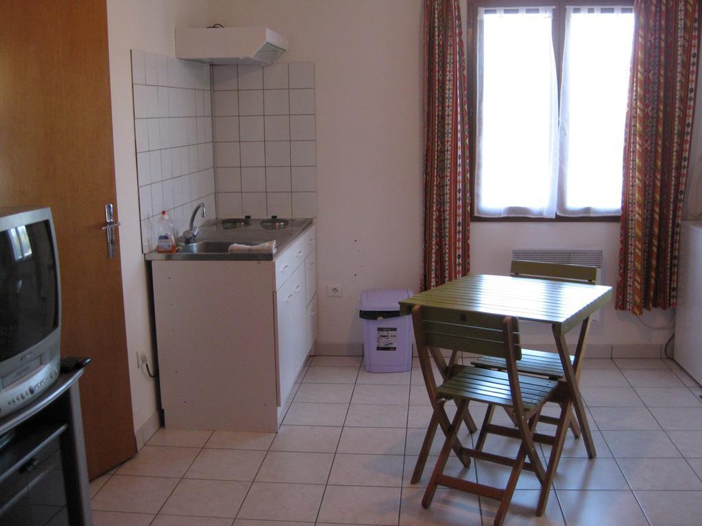 Camping Porte Des Vosges Bulgnéville Δωμάτιο φωτογραφία
