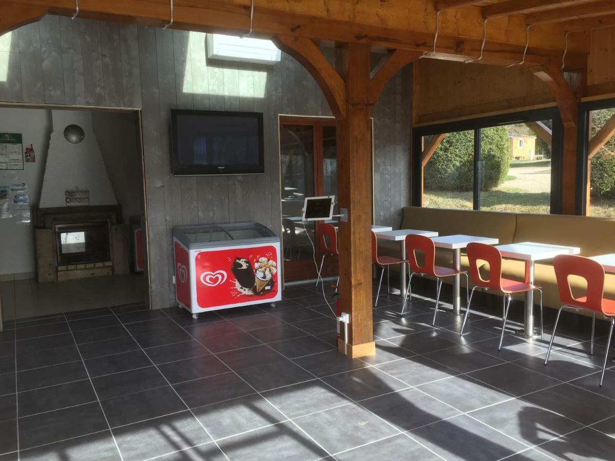 Camping Porte Des Vosges Bulgnéville Εξωτερικό φωτογραφία